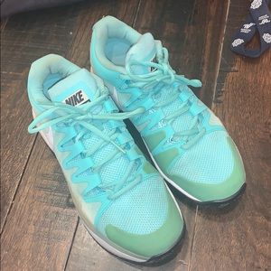Nike Tennis shoes